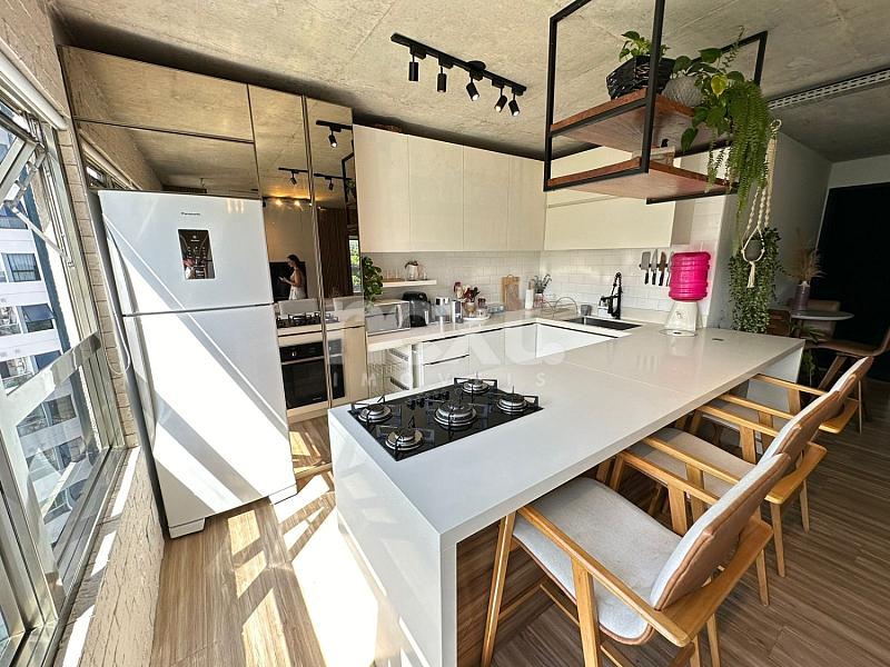 APARTAMENTO MOBILIADO A VENDA - EDIFÍCIO MAXHAUS - PRAIA BRAVA DE ITAJAÍ — foto 12