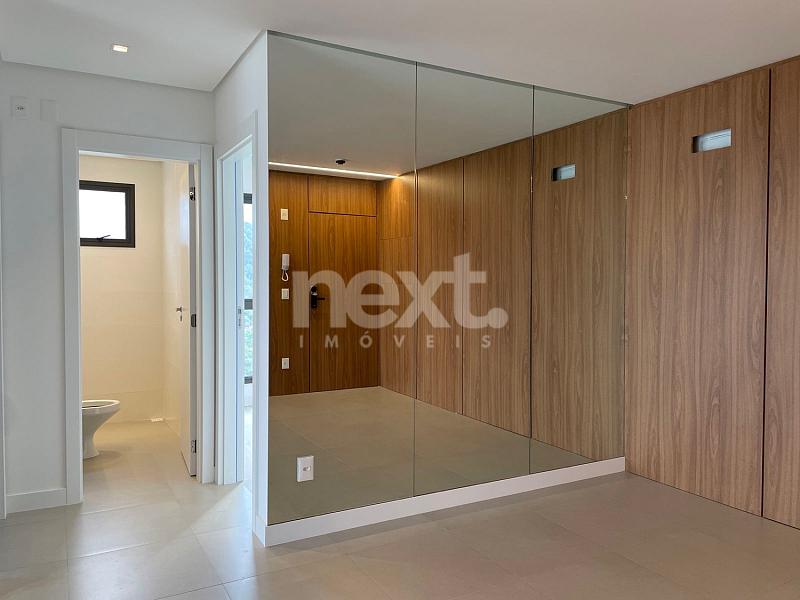 BRAVA GARDEN SEMI MOBILIADO - ANDAR ALTO - PRAIA BRAVA — foto 5