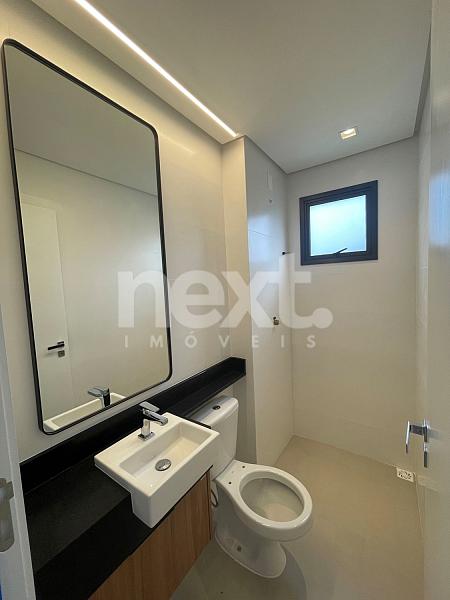 BRAVA GARDEN SEMI MOBILIADO - ANDAR ALTO - PRAIA BRAVA — foto 9