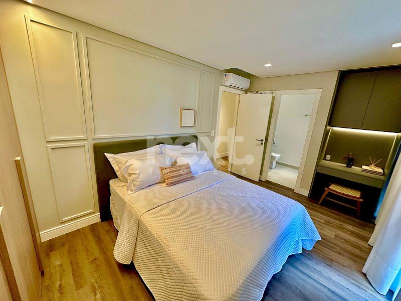 APARTAMENTO A VENDA- PRAIA BRAVA - FINAMENTE MOBILIADO E DECORADO — foto 13