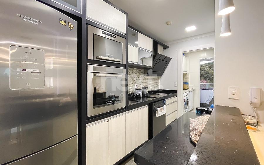 APARTAMENTO A VENDA- EDIFÍCIO PORTO MADERO- PRAIA BRAVA — foto 2