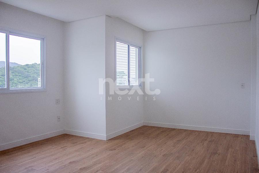 COBERTURA DUPLEX A VENDA - EDIFÍCIO SOLARES DA BRAVA - PRAIA BRAVA DE ITAJAÍ — foto 17