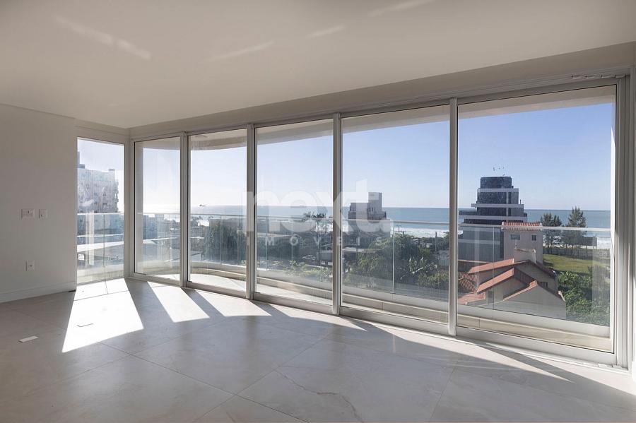 APARTAMENTO A VENDA- PRAIA BRAVA - DE FRENTE VISTA MAR — foto 2