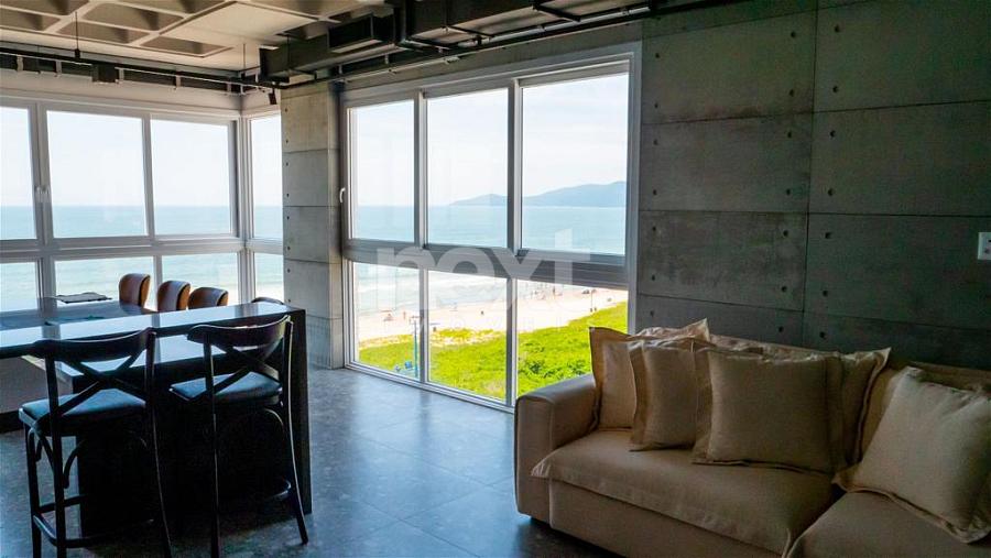 APARTAMENTO A VENDA - BRAVA PRIME RESIDENCE - FRENTE MAR NA PRAIA BRAVA — foto 5