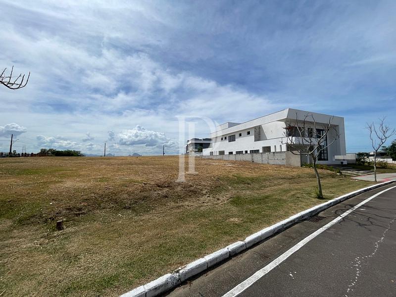 Vila Velha terreno no condom�nio Rivieira Park RUA PLANA 1