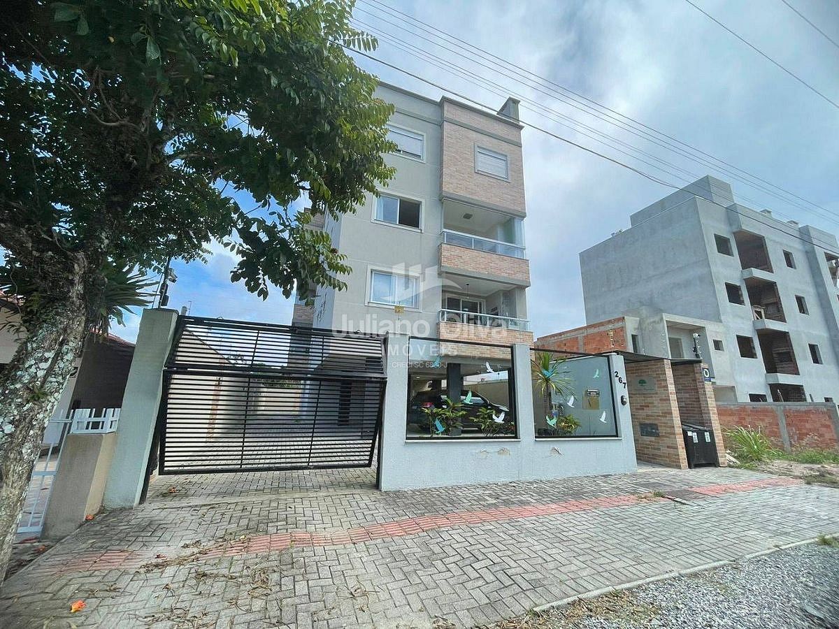 Apartamento no Edifício Condomínio Ilhas Das Figueiras, CONDOMÍNIO ILHAS DAS FIGUEIRAS: Apartamentos à Venda - Mariluz - Itapoá - Mariluz
