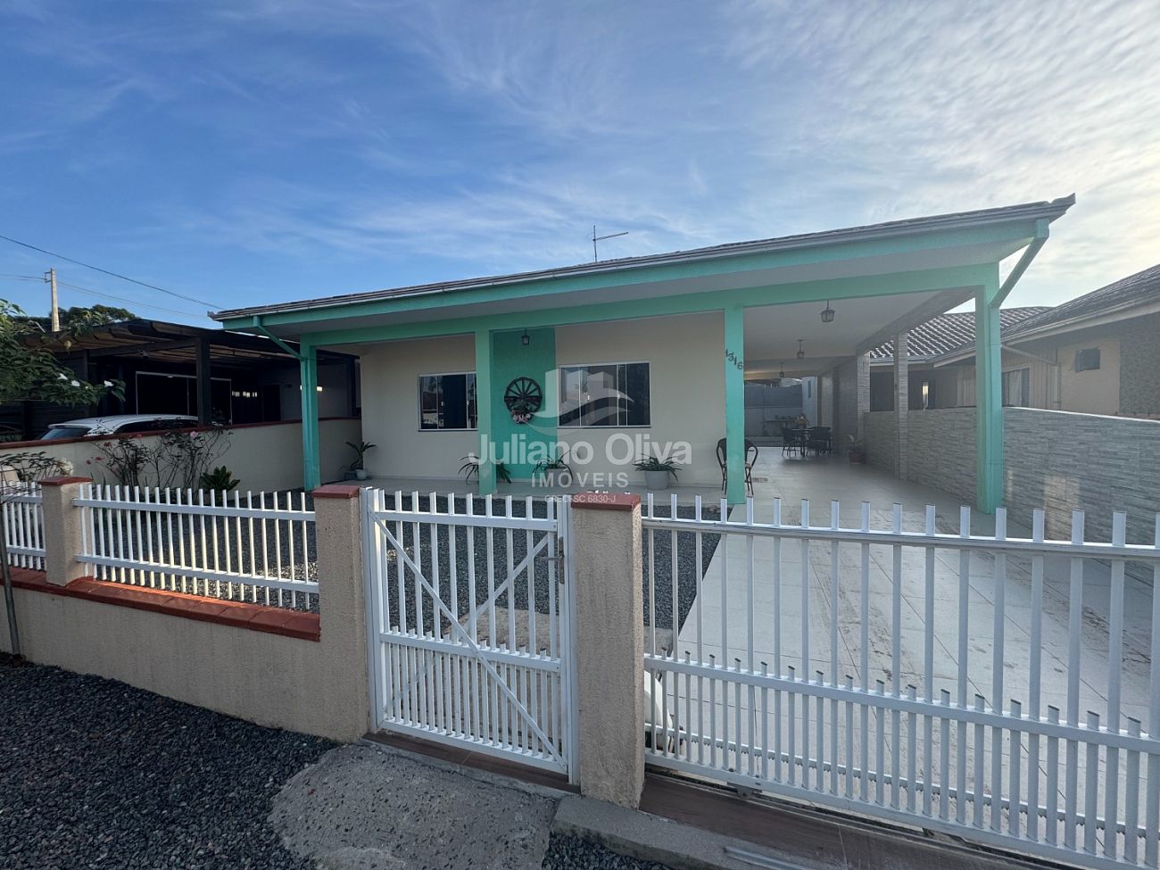 Casa, Casa com Terreno Espaçoso - Centro - Itapoá - Centro