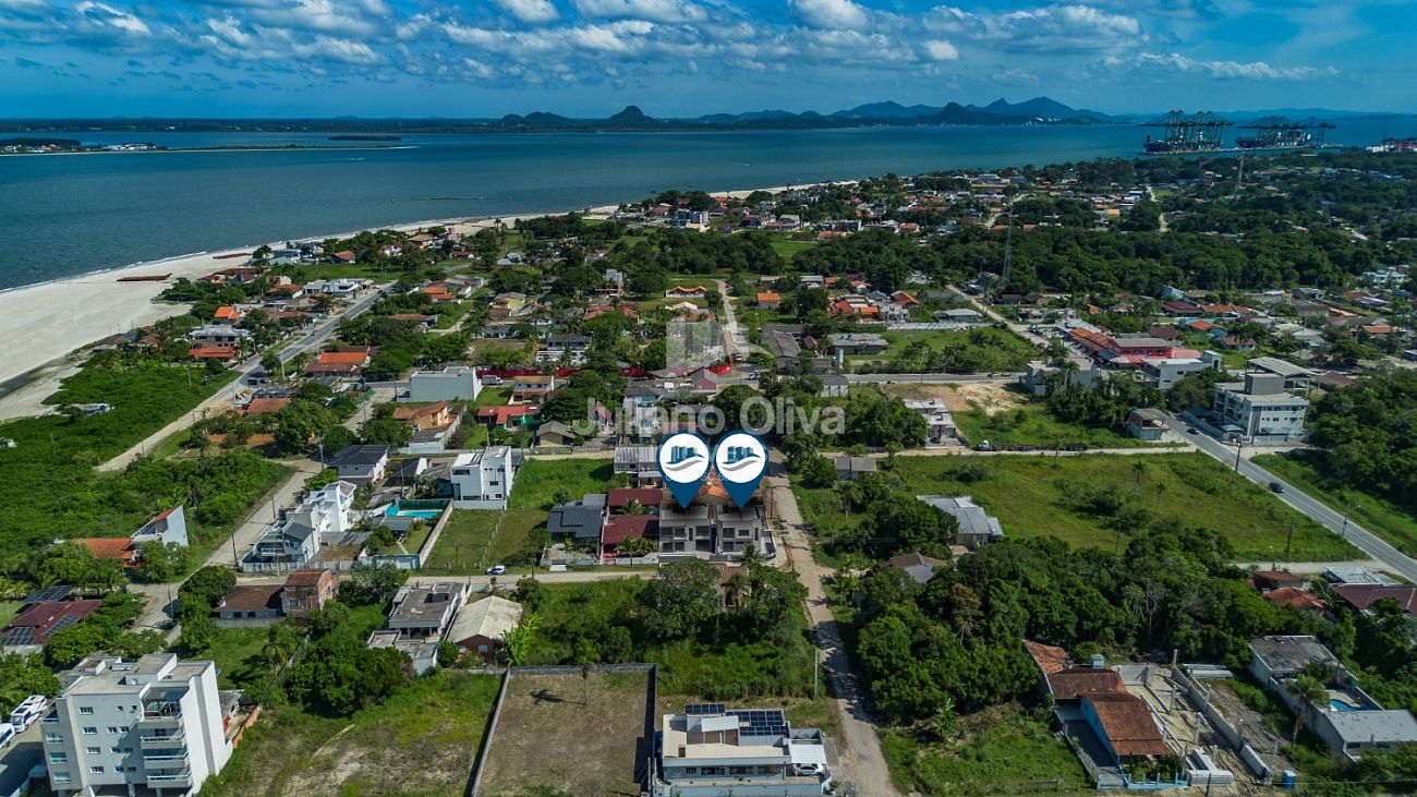 Sobrado, Sobrado de Alto Padrão a 250 Metros da Praia - Itapoá - Brandalize