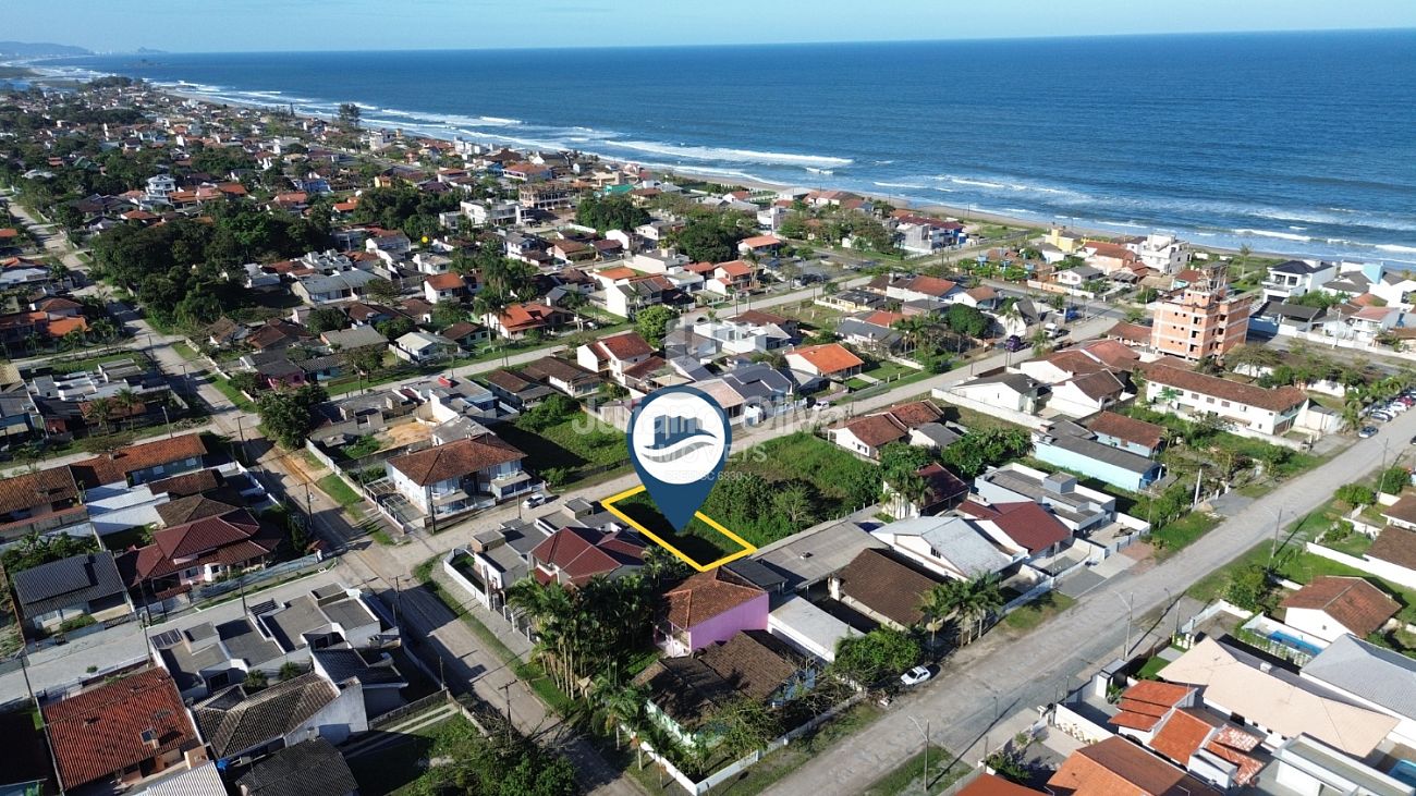 Terreno, Terreno na Barra do Saí à 180 metros do Mar - Itapoá - Barra do Sai