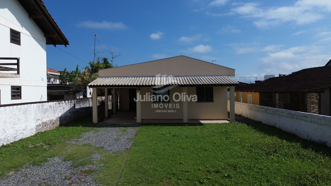 Casa, Casa na Barra do Saí, à apenas 310m do mar! - Itapoá - Barra do Sai