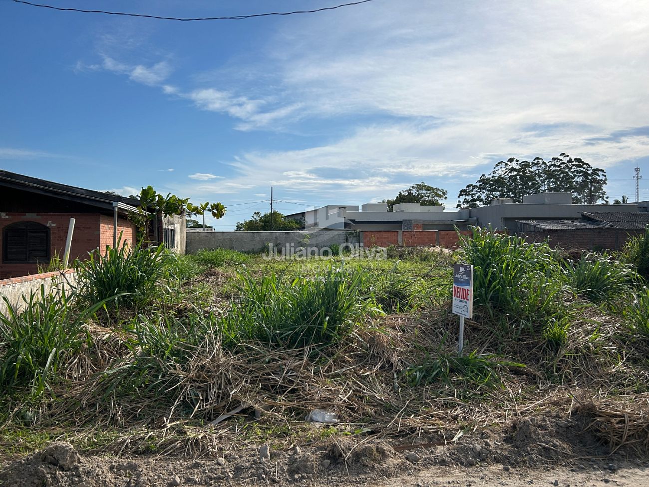 Terreno, Terreno á venda á 200 metros do mar em Itapoá/SC - Itapoá - Figueira do Pontal