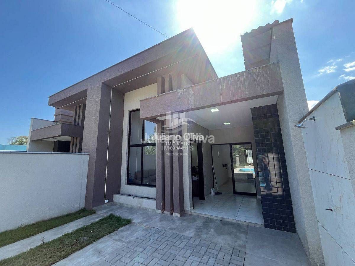 Casa, Casa com Piscina à 700M do Mar - Itapoá - Barra do Sai