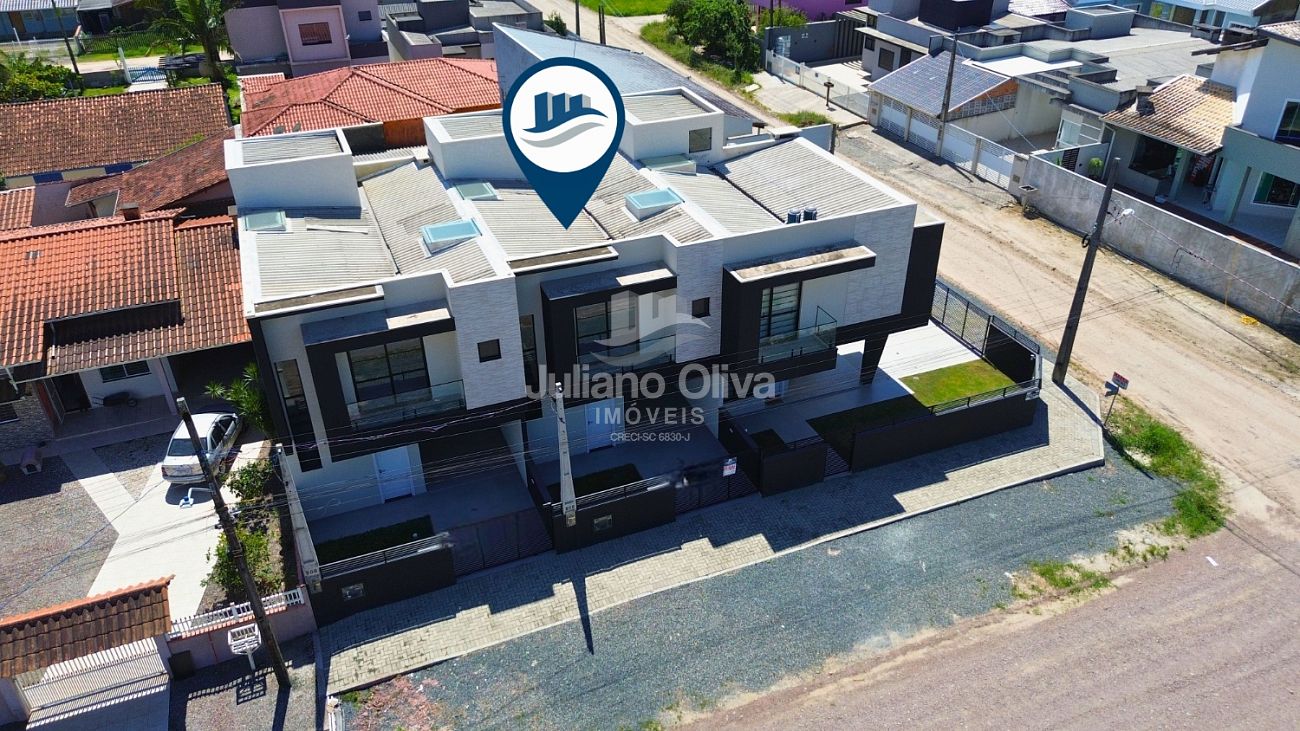 Sobrado, Sobrado à Venda com 3 quartos - Barra do Saí - Itapoá - Barra do Sai
