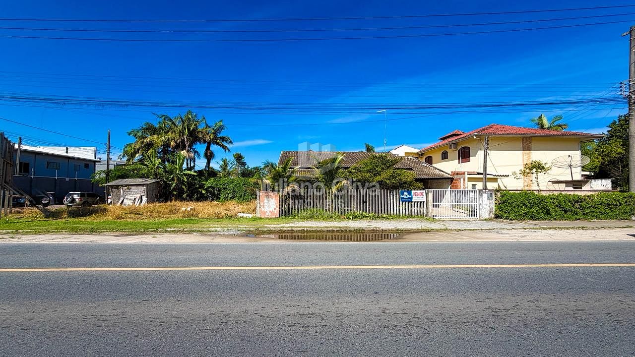 Casa, Casa de esquina + Terreno comercial em Itapema do Norte - Itapoá - Itapema do Norte