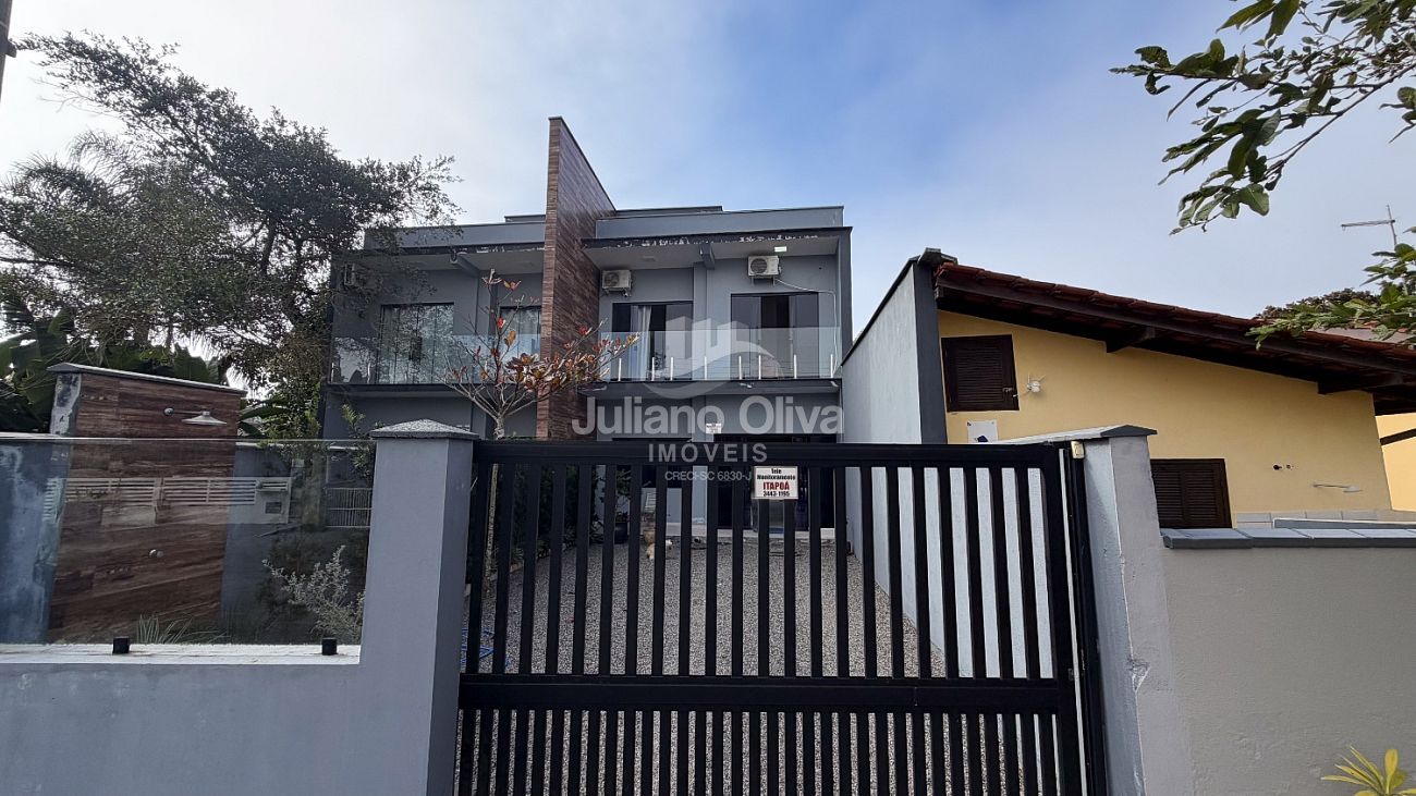 Sobrado, Sobrado á Venda - Saí Mirim - Itapoá - Sai Mirim