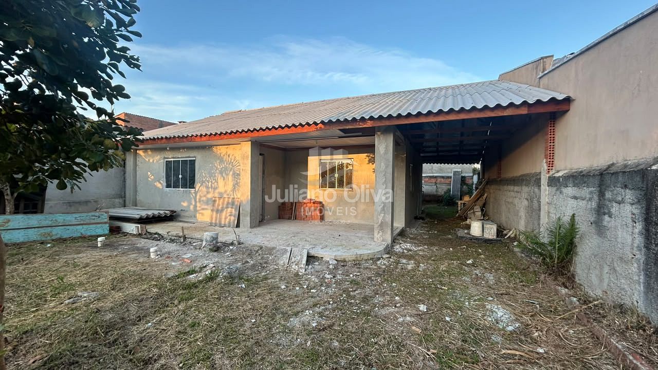 Casa, Casa Á venda com 2 Dormitórios - Barra do Saí - Itapoá - Sai Mirim