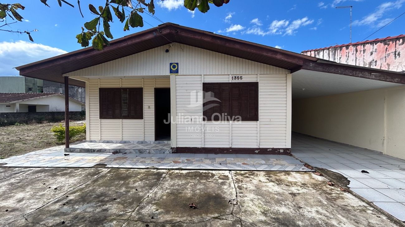 Casa, Casa com uma Suíte e Piscina - Brasília - Itapoá - Brasilia
