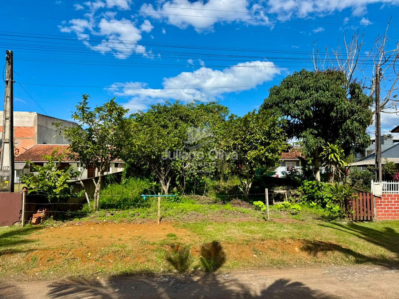 Terreno, Terreno a 250 metros do Mar - na Barra do Saí - Itapoá - Itapema do Saí