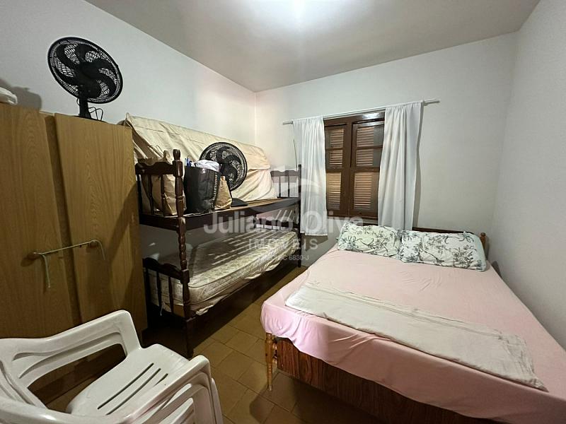 Casa à Venda Com 2 Dormitórios  - Barra do sai — foto 6