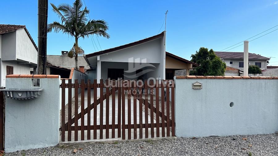 Casa � Venda com 3 Quartos - Barra do Sa� 1
