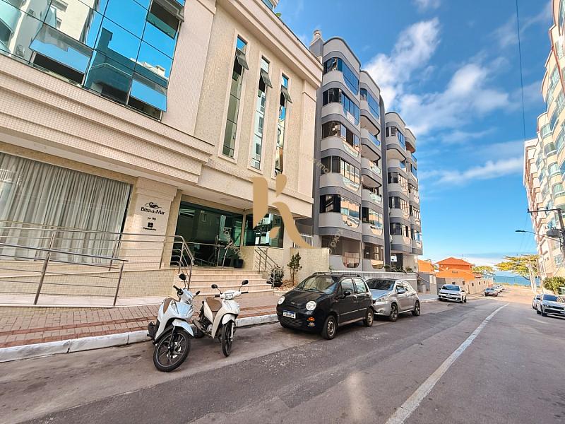 Apartamento Exclusivo com Terra�o no Centro de Itapema 35