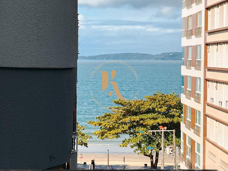Apartamento Exclusivo com Terra�o no Centro de Itapema 12
