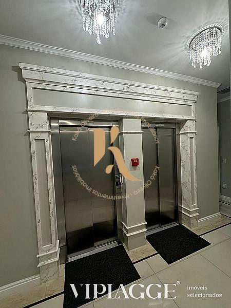 Apartamento Exclusivo com Terra�o no Centro de Itapema 36