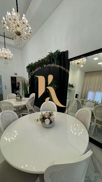 Apartamento mobiliado com 2 su�tes a 400 metros do mar -Bairro Morretes 22