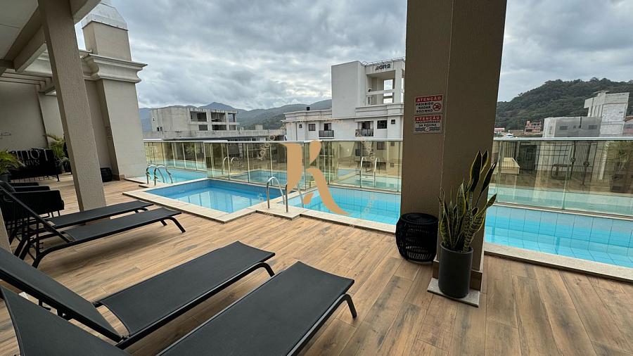 Apartamento mobiliado com 2 su�tes a 400 metros do mar -Bairro Morretes 12