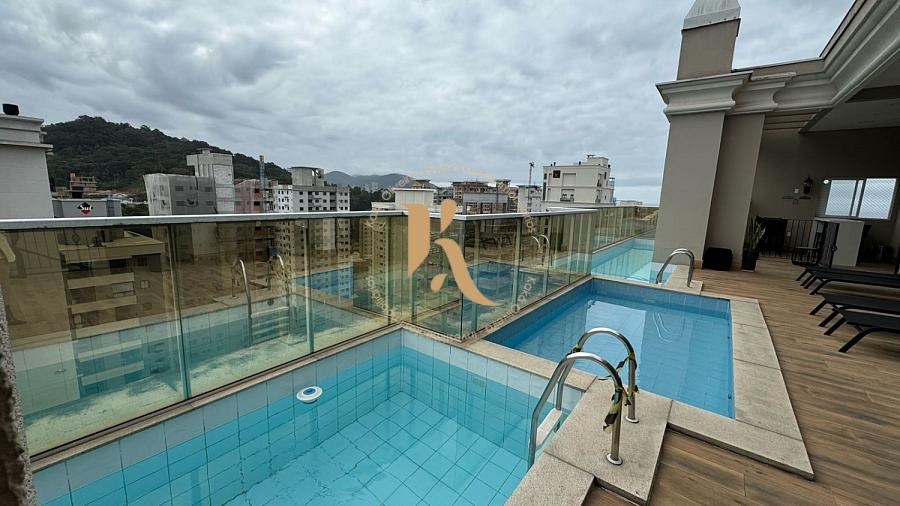 Apartamento mobiliado com 2 su�tes a 400 metros do mar -Bairro Morretes 8
