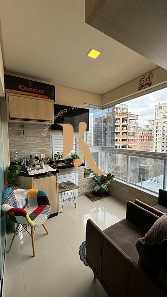 Apartamento mobiliado com 2 su�tes a 400 metros do mar -Bairro Morretes 40