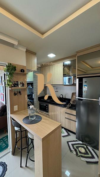 Apartamento mobiliado com 2 su�tes a 400 metros do mar -Bairro Morretes 33