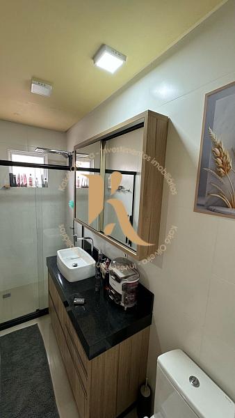 Apartamento mobiliado com 2 su�tes a 400 metros do mar -Bairro Morretes 43