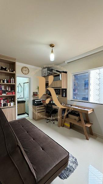 Apartamento mobiliado com 2 su�tes a 400 metros do mar -Bairro Morretes 37