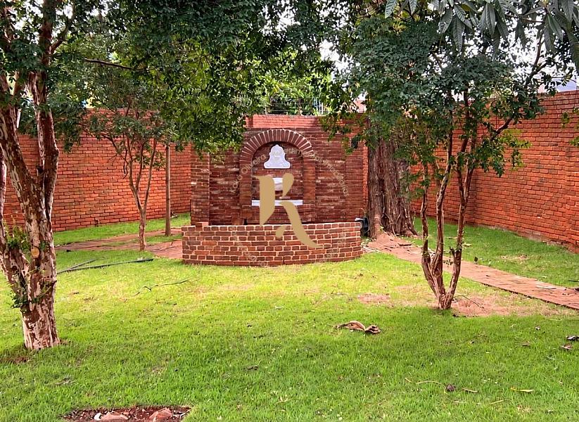 Casa ampla com piscina em Londrina, pr�xima ao aeroporto 2