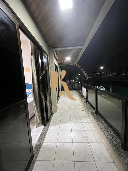 Apartamento diferenciado com terra�o no Centro de Itapema 23