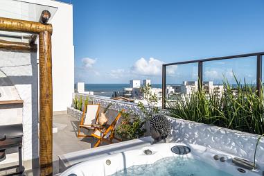 Cobertura na Bacutia - A Grécia mora aqui!