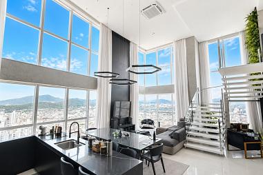 Apartamento com 4 quartos à venda, 194m², 4 banheiros, 4 garagens - Centro - Balneário Camboriú