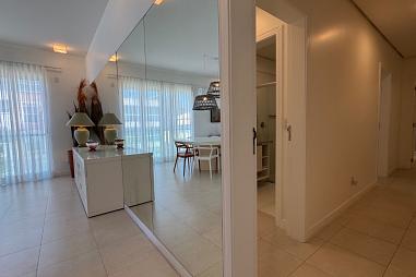 APARTAMENTO 3 SUÍTES, MOBILIADO E DECORADO, PRAIA DO SANTINHO, FLORIANÓPOLIS/SC