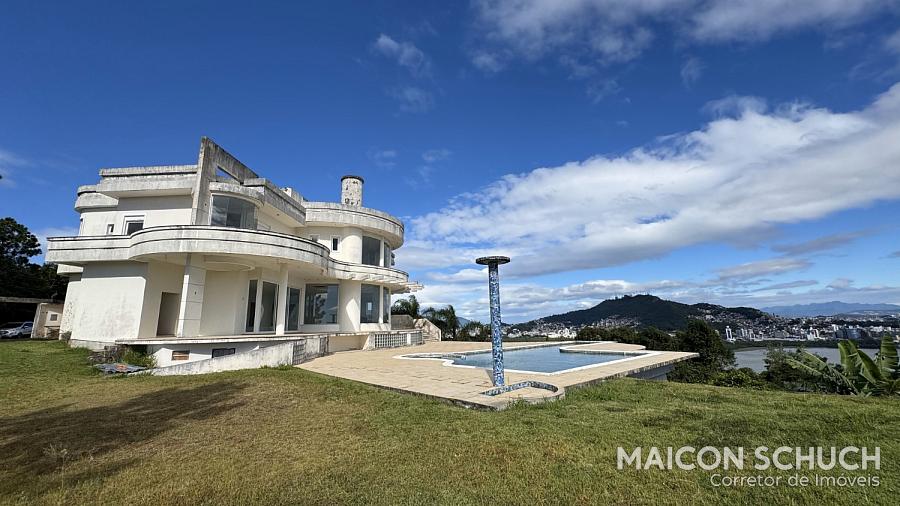 CASA COM VISTA DEFINITIVA PARA O MAR, 6 SUÍTES E UM POTENCIAL INCRÍVEL DE INVESTIMENTO- JOÃO PAULO, FLORIANÓPOLIS/SC. — foto 2