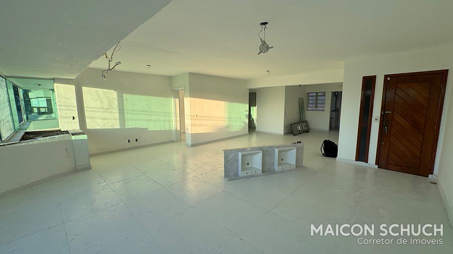 APARTAMENTO COM 3 SUÍTES NO CONDOMÍNIO SÃO LUIZ, AGRONÔMICA, FLORIANÓPOLIS/SC — foto 3