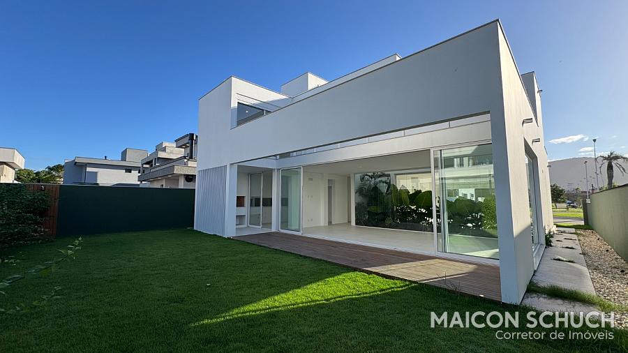 CASA COM 4 SUÍTES CONDOMÍNIO ILHA DAS LARANJEIRAS, RIO VERMELHO, FLORIANÓPOLIS/SC. — foto 35