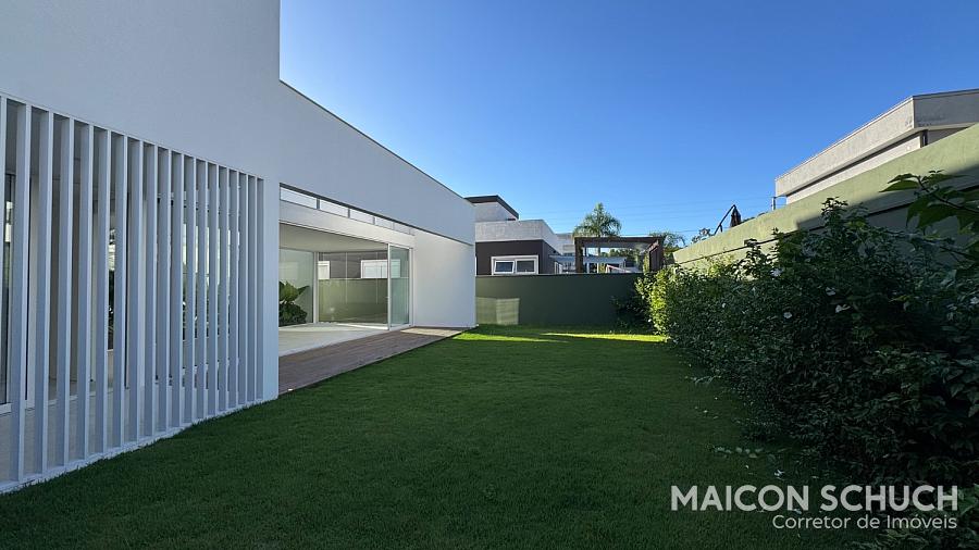 CASA COM 4 SUÍTES CONDOMÍNIO ILHA DAS LARANJEIRAS, RIO VERMELHO, FLORIANÓPOLIS/SC. — foto 40