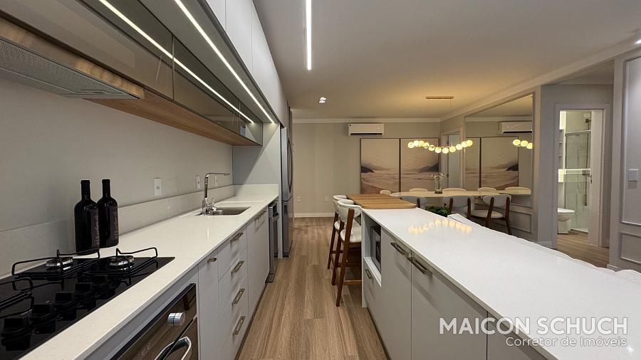 APARTAMENTO 2 DORMITÓROIS SENDO 1 SUÍTE, MOBILIADO E DECORADO, 120M DO MAR, PRAIA DOS INGLESES (REGIÃO DAS GAIVOTAS), FLORIANÓPOLIS/SC. — foto 8