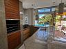 CASA 5 SU�TES, MOBILIADA, ADEGA, PISCINA + SPA, A 500M DO MAR, JURER� INTERNACIONAL, FLORIAN�POLIS/SC. 25