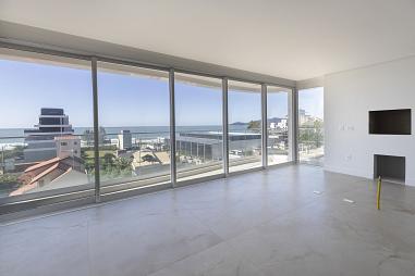 LE BLANC - Praia Brava - Balneário Camboriú/SC.