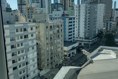 CIDADE JARDIM - 1 Por Andar - Quadra Mar - Balneário Camboriú/SC