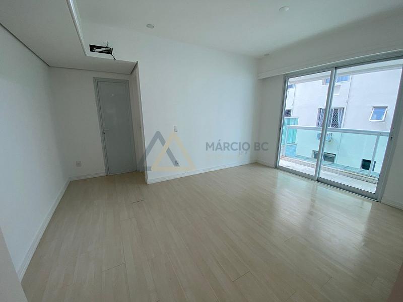 Alto Padrão, com 3 suites no Ed. VILLA FLORENCE - Centro - Balneário Camboriú / SC. — foto 3