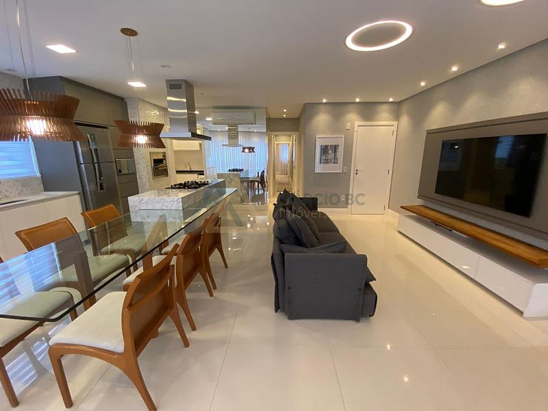 Apartamento com 3 quartos à venda, 113m², 2 banheiros, 2 garagens - Centro - Balneário Camboriú — foto 3