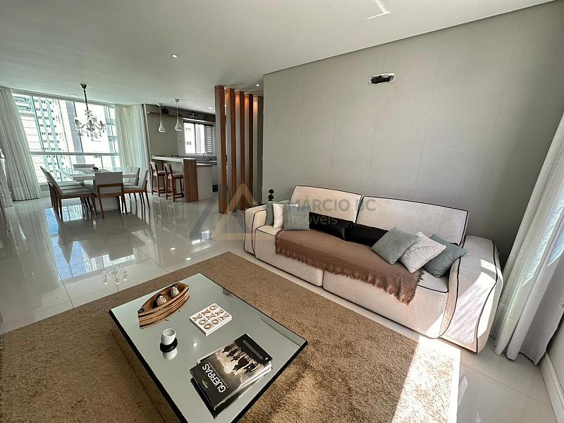 Apartamento � venda no Ed. Quatro Esta��es � Balne�rio Cambori� 1